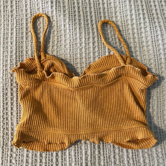 Crop top - Picture 2 of 2